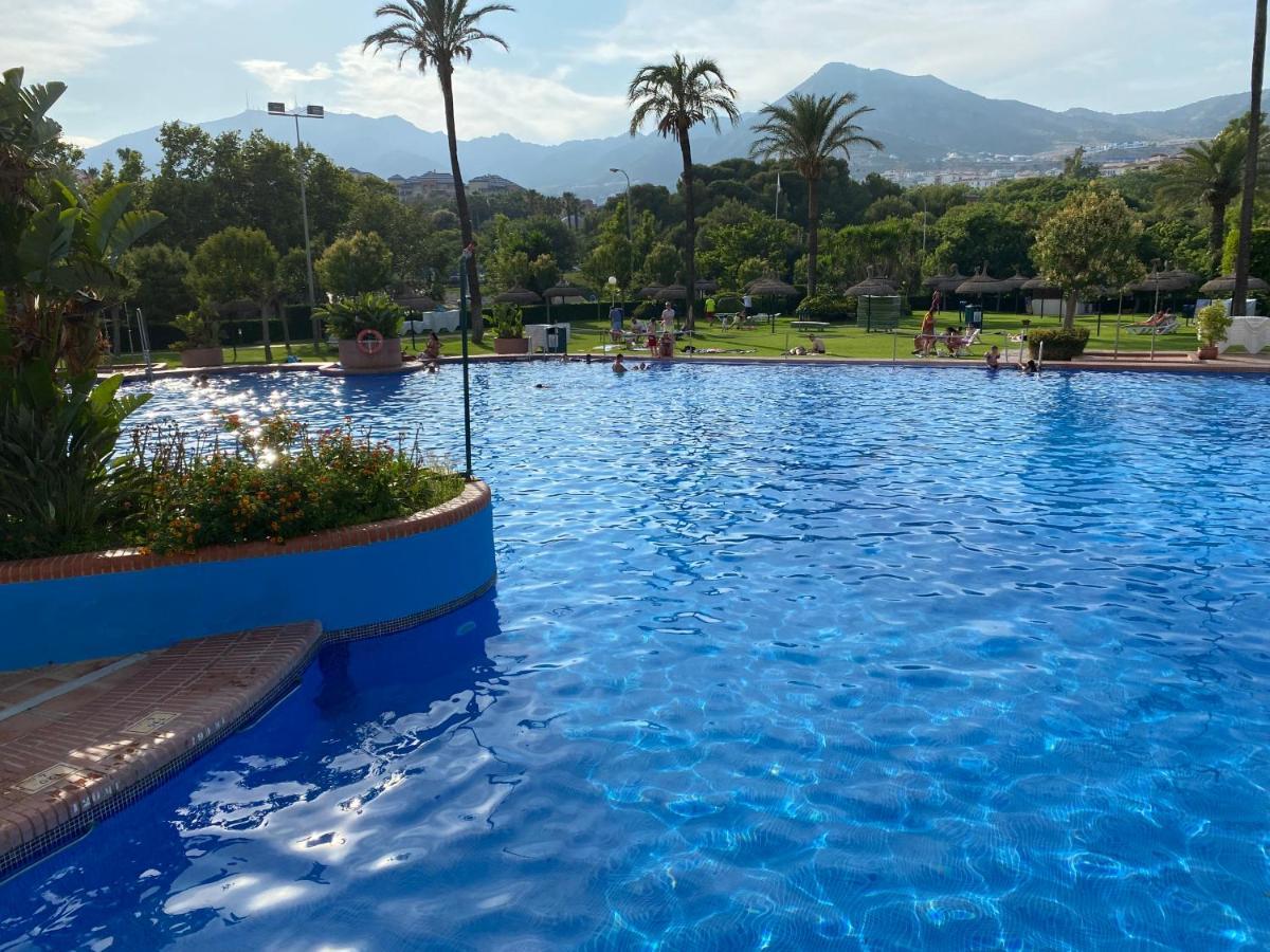 Benal Beach Apartamento Mountain View ベナルマデナ エクステリア 写真