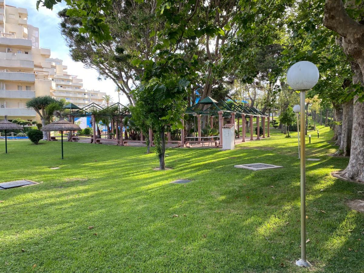 Benal Beach Apartamento Mountain View ベナルマデナ エクステリア 写真