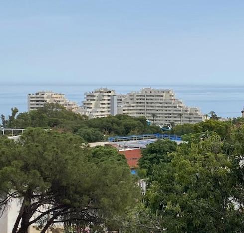 Benal Beach Apartamento Mountain View ベナルマデナ エクステリア 写真